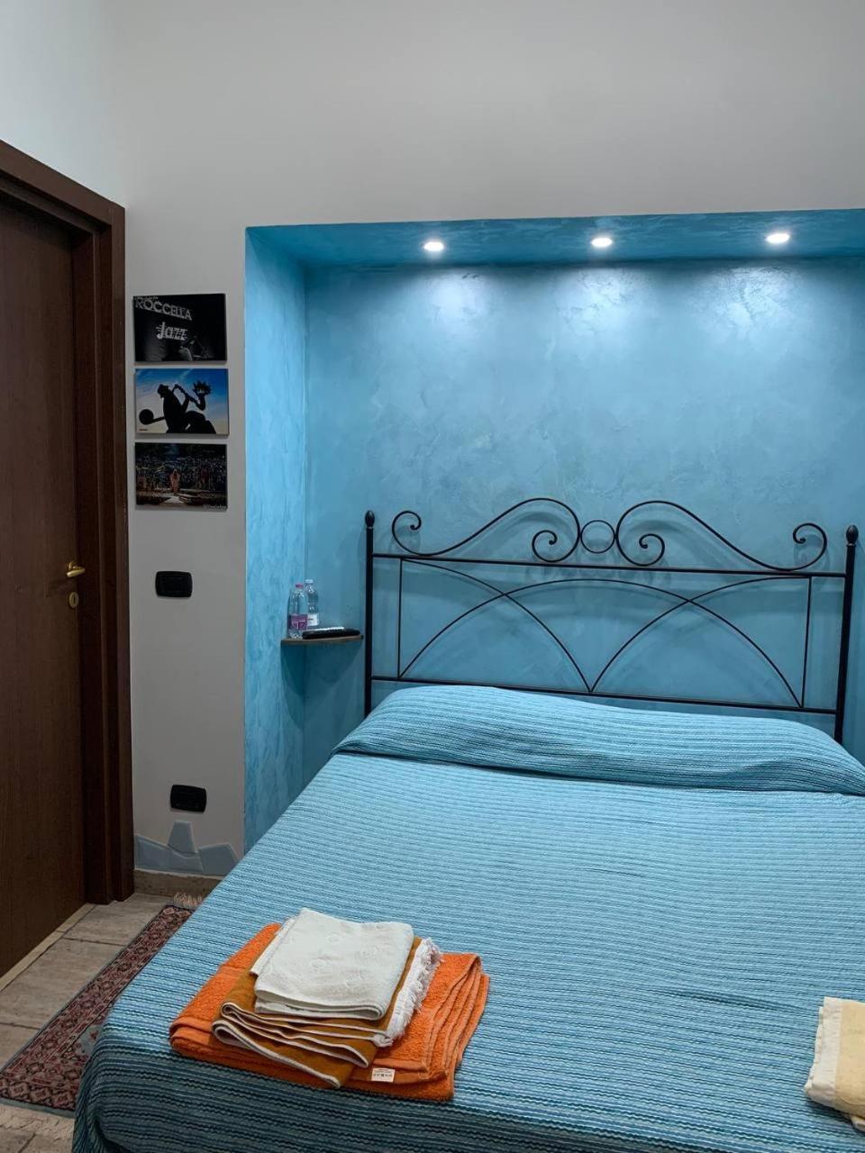 ロッチェッラ・イオーニカ Blue Sea Bed & Breakfast エクステリア 写真