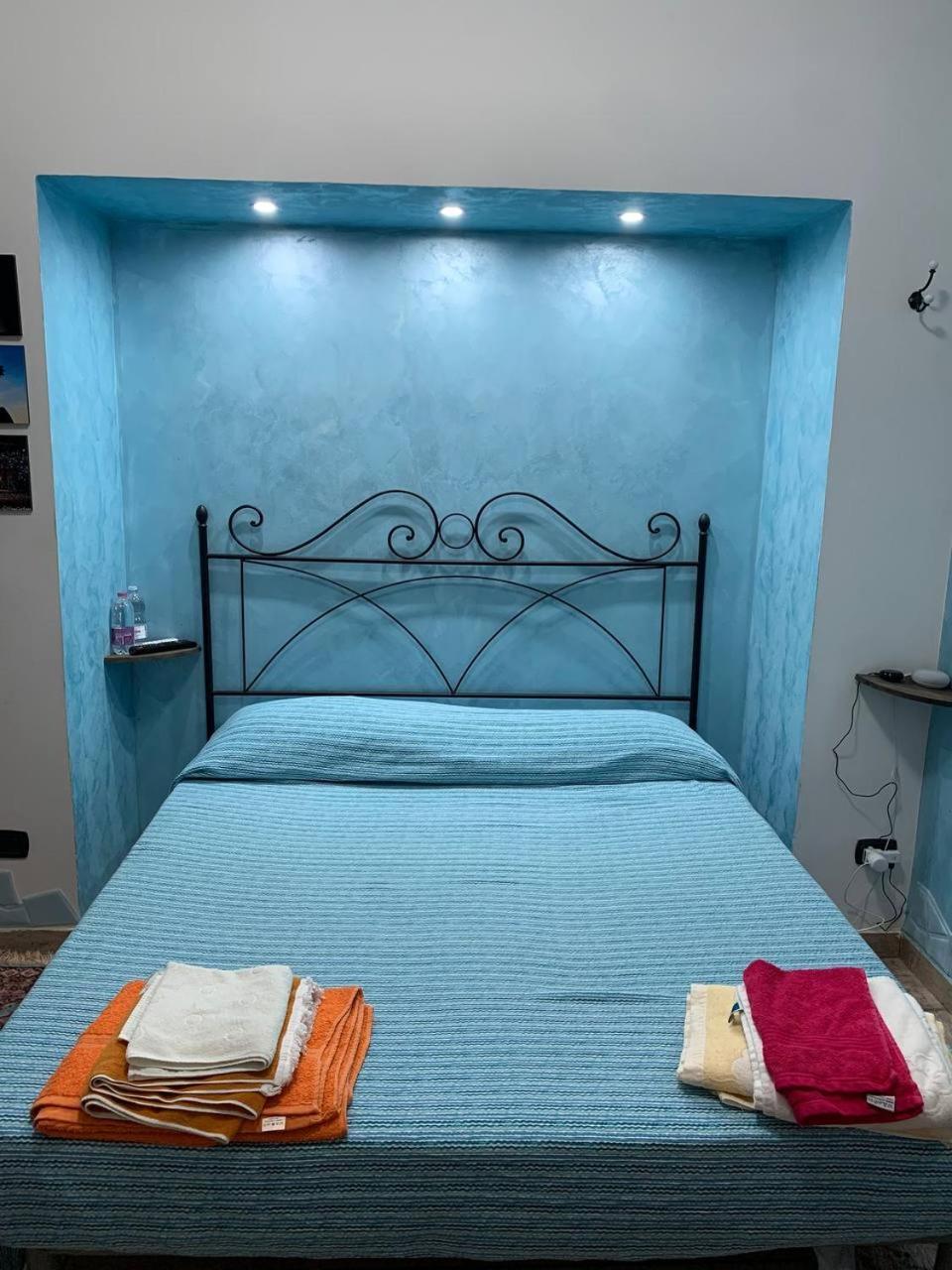 ロッチェッラ・イオーニカ Blue Sea Bed & Breakfast エクステリア 写真